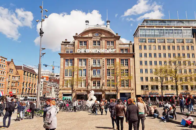 De Bijenkorf em Amsterdã